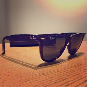Original Ray-Ban Wayfarer Classic Sunglasses